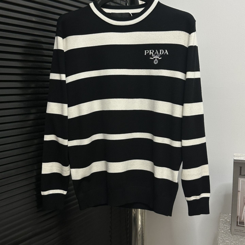 Pra*a sweaters
